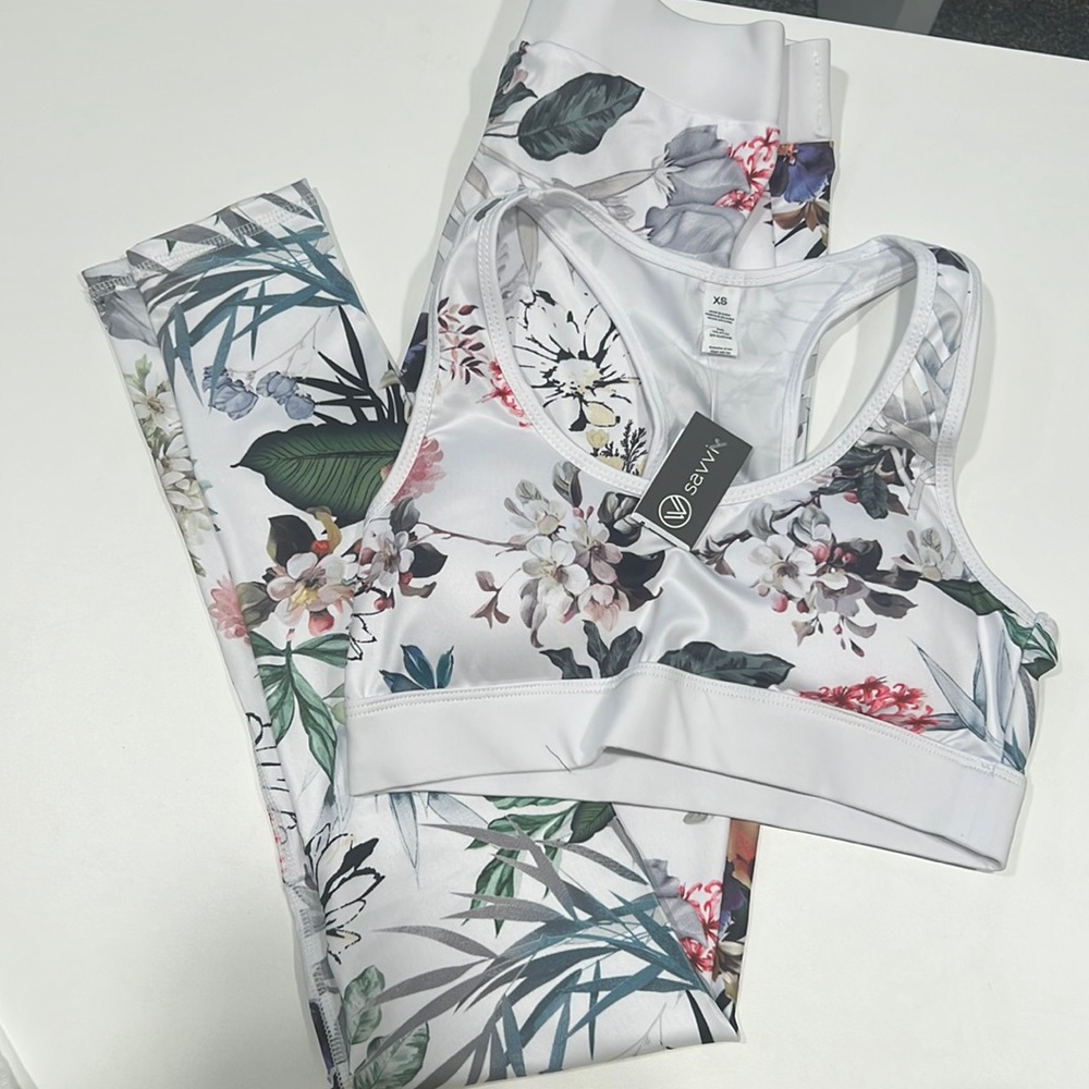 Savvi Sports bra and Leggings set
